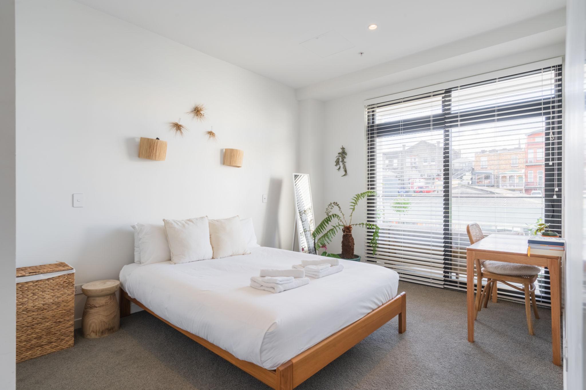 Sheffield room 4